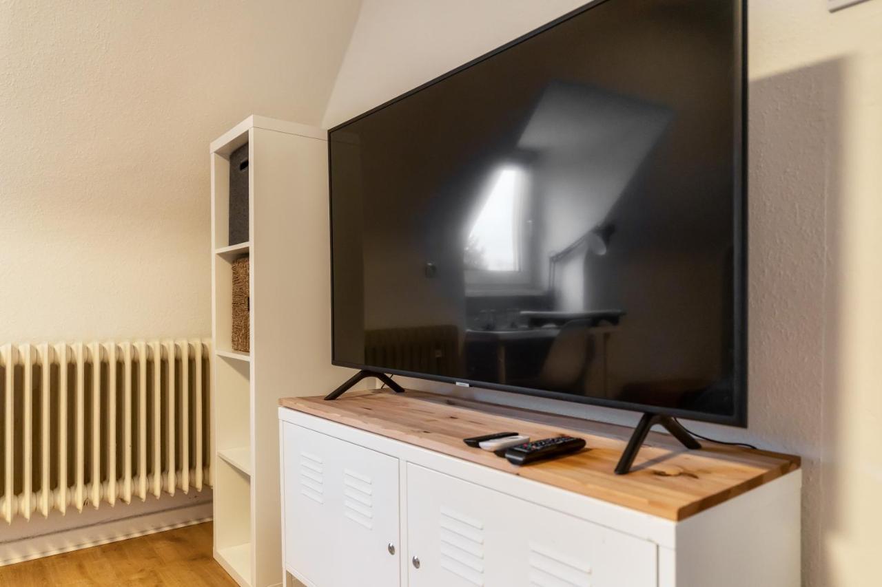 Stay Awesome - Modernes Apartment Am Botanischen Garten Kassel Ngoại thất bức ảnh